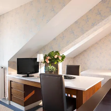 Du Printemps Hotel Parigi